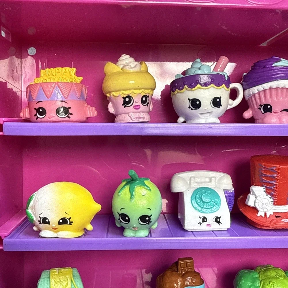 Shopkins collectors case